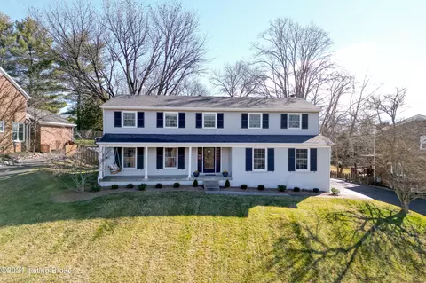 4613 Deepwood Ct, Louisville, KY 40241