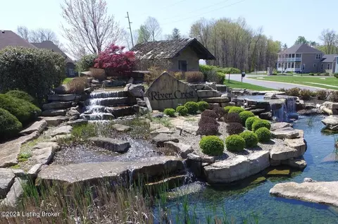 911 Williamsburg Dr, Mount Washington, KY 40047