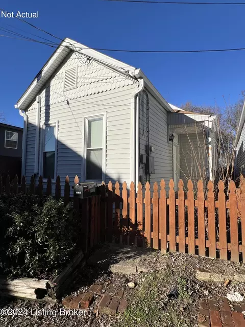 1818 R Brownsboro Rd, Louisville, KY 40206