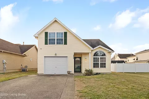 6009 Woodhaven Place Cir, Louisville, KY 40228