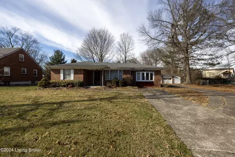 7902 Nancy Ln, Louisville, KY 40258