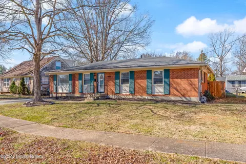8014 N Blake Ln, Louisville, KY 40258