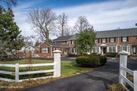 233 Saint Matthews Ave, Louisville, KY 40207