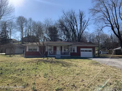 4020 E Pages Ln, Louisville, KY 40272