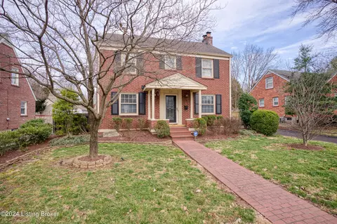 521 Cannons Ln, Louisville, KY 40207