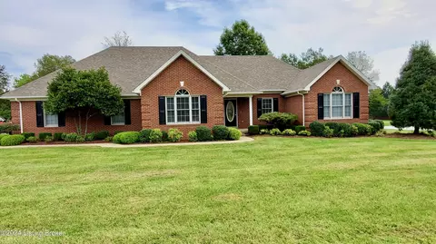 107 Locust Grove Ct, Bardstown, KY 40004