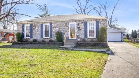 6204 Timmy Ct, Louisville, KY 40219