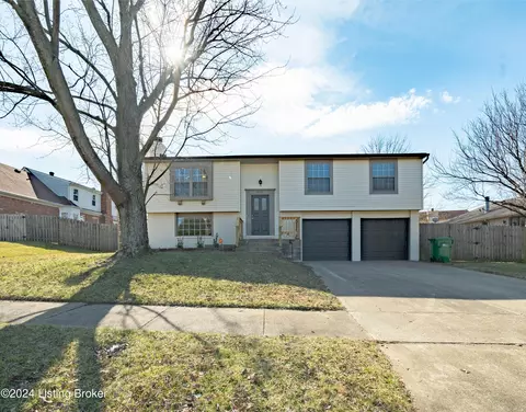 3030 Petty Jay Rd, Louisville, KY 40220