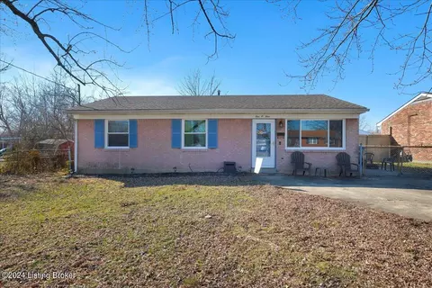 104 Mackie Ct, Louisville, KY 40214