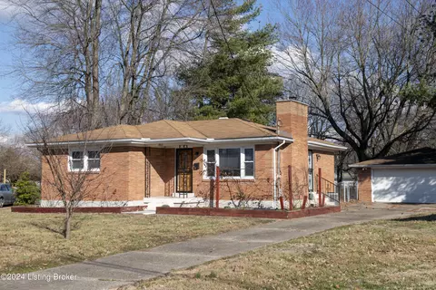 7801 Axtell Ave, Louisville, KY 40258