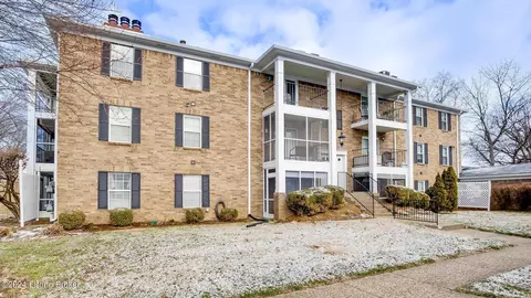 710 Donard Park Ave, Louisville, KY 40218