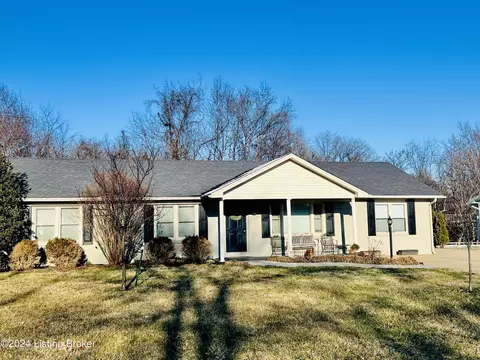 332 Circle Dr, Bardstown, KY 40004