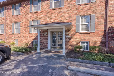 735 N Hite Ave #4, Louisville, KY 40206