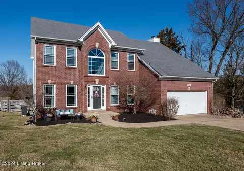 1114 Weeping Willow, La Grange, KY 40031