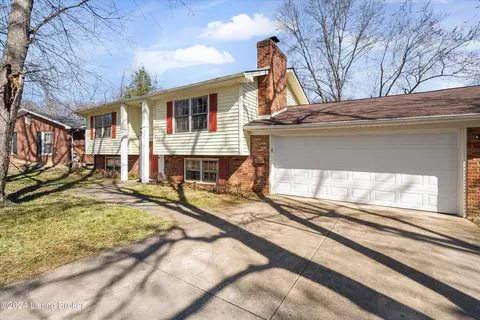 7309 Ticonderoga Dr, Louisville, KY 40214