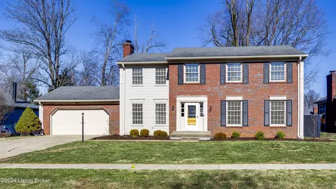 10217 Statia Lynn Ct, Louisville, KY 40223