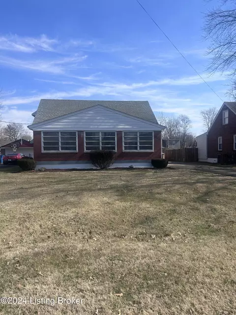 4907 Lagoona Dr, Louisville, KY 40219