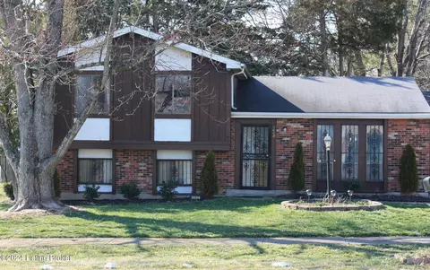 5608 Dea Dea Dr, Louisville, KY 40291
