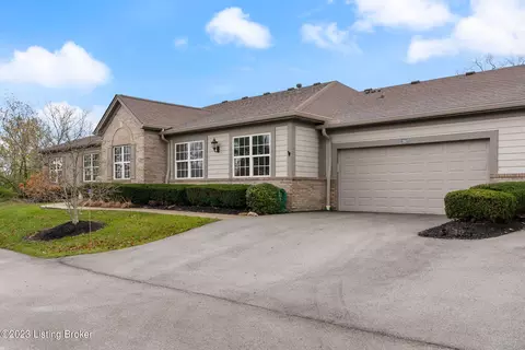 12607 Summer Spring Ct, Louisville, KY 40243