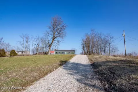 Exterior - 1320 Arnold School Rd, Webster, KY 40176 photo 9 of 14