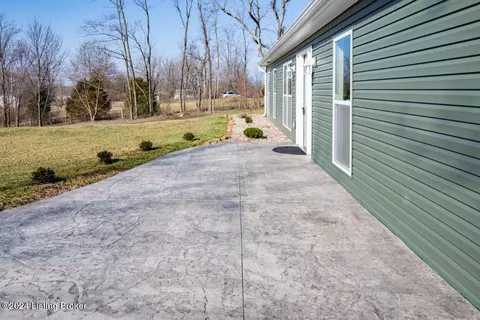 Exterior - 1320 Arnold School Rd, Webster, KY 40176 photo 3 of 14