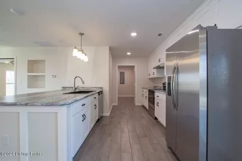 Kitchen - 1320 Arnold School Rd, Webster, KY 40176 photo 8 of 8