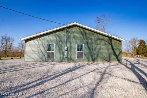 Exterior - 1320 Arnold School Rd, Webster, KY 40176 photo 5 of 14