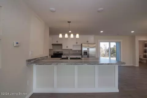 Kitchen - 1320 Arnold School Rd, Webster, KY 40176 photo 3 of 8