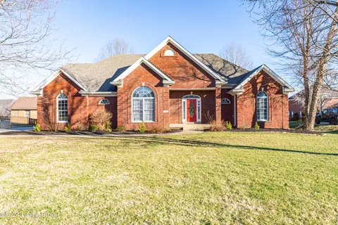 226 Woodland Pass, Mount Washington, KY 40047