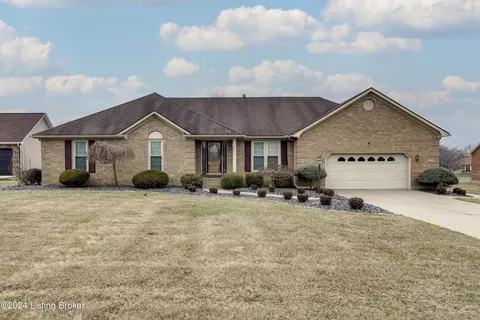 1317 Worth Ave, Shepherdsville, KY 40165