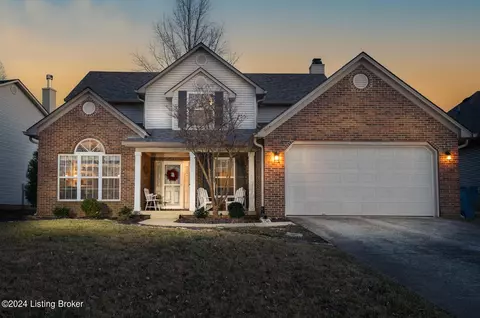 5235 Craigs Creek Dr, Louisville, KY 40241