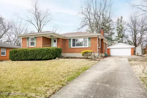 6914 Monty Ln, Louisville, KY 40291