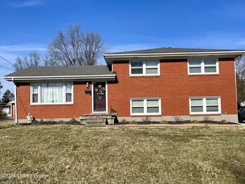 6107 Princess Way, Louisville, KY 40219