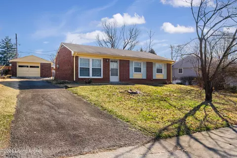 2705 Cranston Dr, Louisville, KY 40299