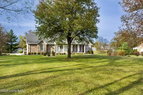 6811 Ridge Pointe Way, Charlestown, IN 47111