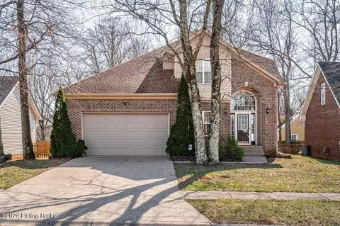 10502 Vintage Creek Dr, Louisville, KY 40299