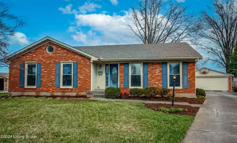 4608 Stormon Ct, Louisville, KY 40220