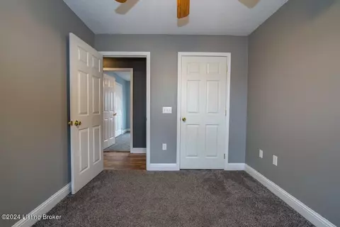 Bedroom - 1674 Weldon Loop Rd, Upton, KY 42784 photo 3 of 3