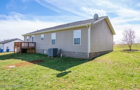 Exterior - 1674 Weldon Loop Rd, Upton, KY 42784 photo 9 of 11