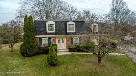 11104 Rothbury Ct, Louisville, KY 40243