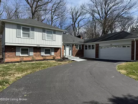 2705 Colonel Dr, Louisville, KY 40242