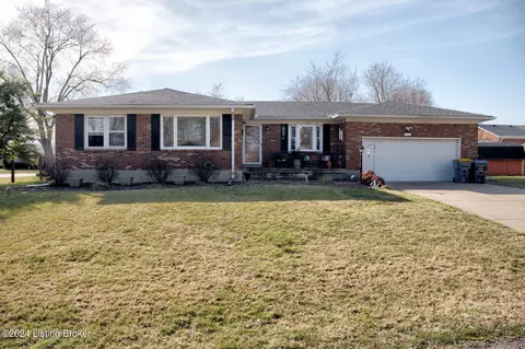 8903 Bilsim Ct, Louisville, KY 40291