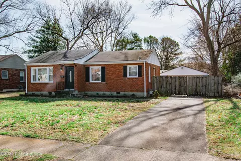 2506 Proctor Knott Dr, Louisville, KY 40218
