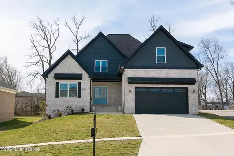 7800 Niemann Dr, Louisville, KY 40291