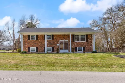 7914 Judge Blvd, Louisville, KY 40219