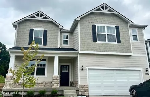4611 Golden Eagle Dr, Louisville, KY 40245