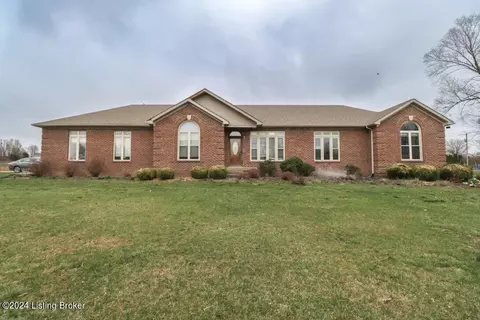 208 Lazy River Dr, Shepherdsville, KY 40165