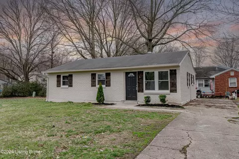 8400 Bost Ln, Louisville, KY 40219