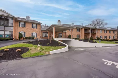 1612 Gardiner Ln #115, Louisville, KY 40205
