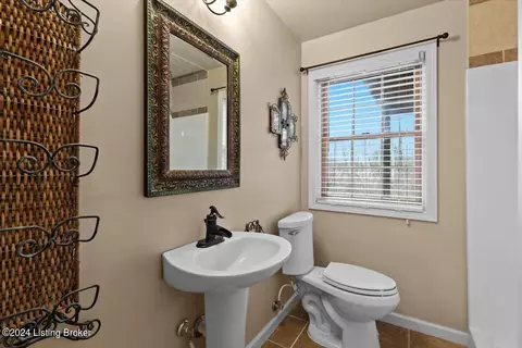 Bath - 169 Locust Ln, Pendleton, KY 40055 photo 6 of 7
